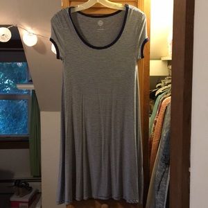 Blue and white striped dress size S